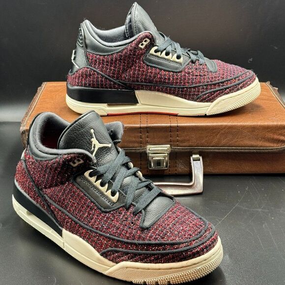 Anna Wintour x Air Jordan 3 Retro (2018) - Picture 9 of 9